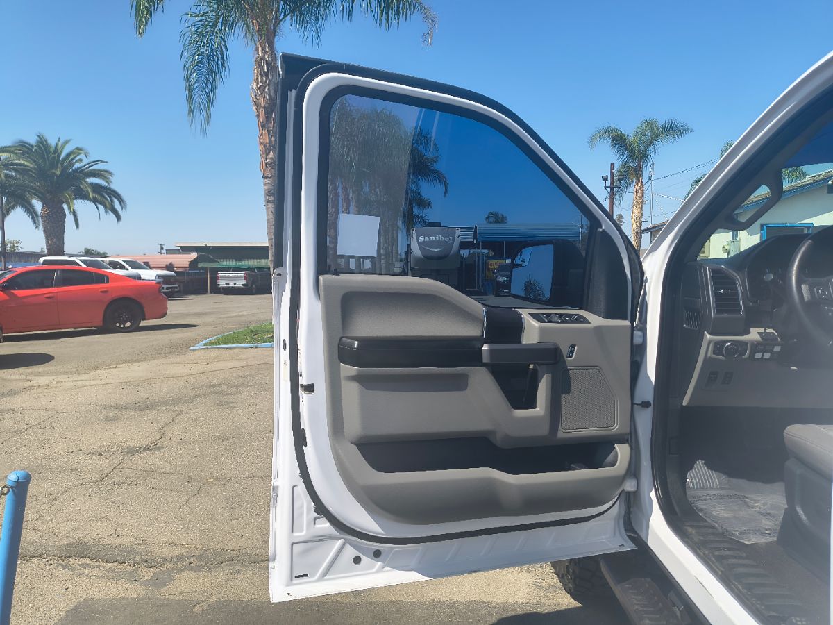 2019 Ford F-150 XLT photo 26