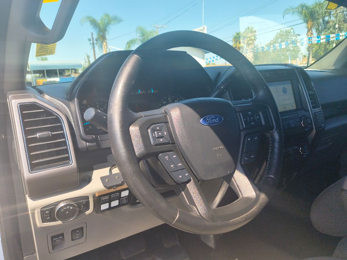 2019 Ford F-150 XLT photo 8
