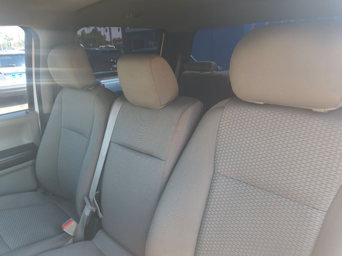 2019 Ford F-150 XLT photo 21