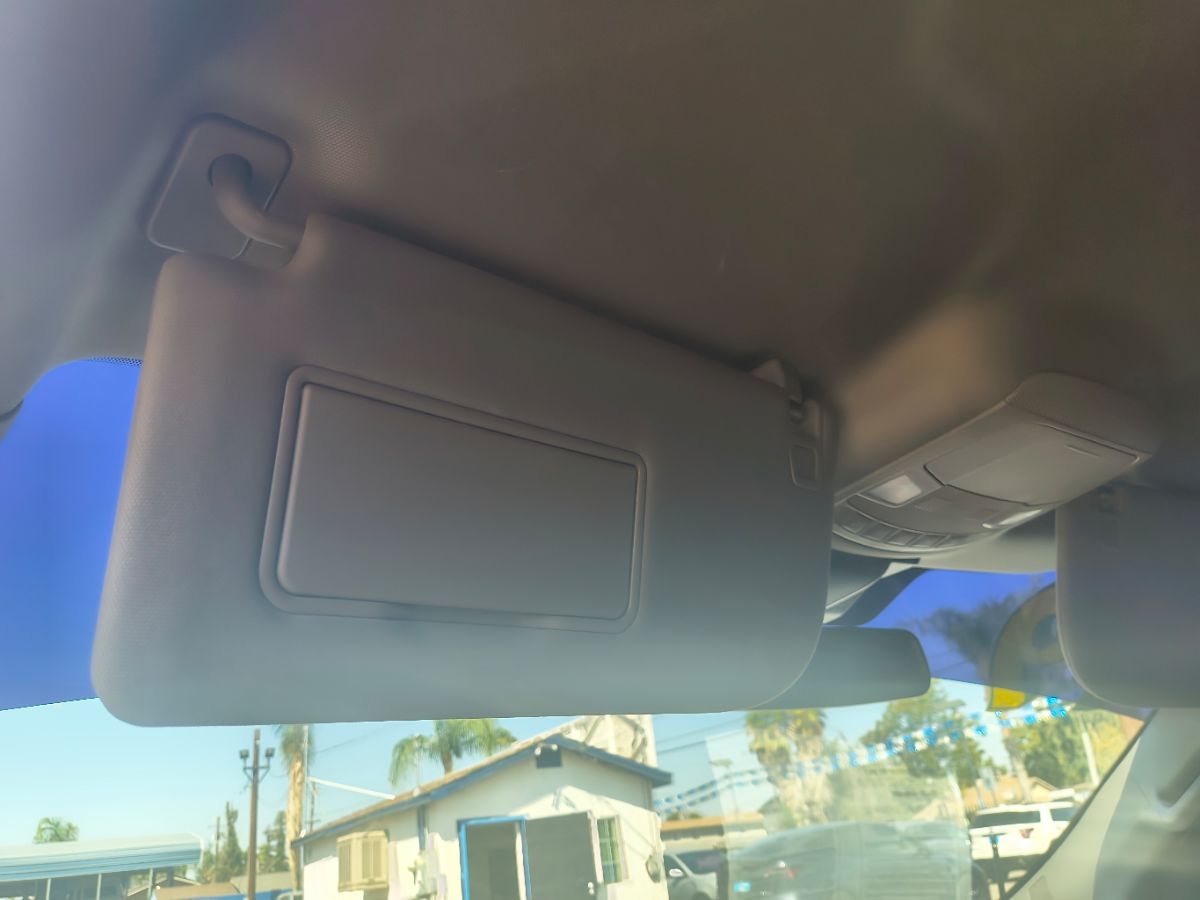 2019 Ford F-150 XLT photo 25