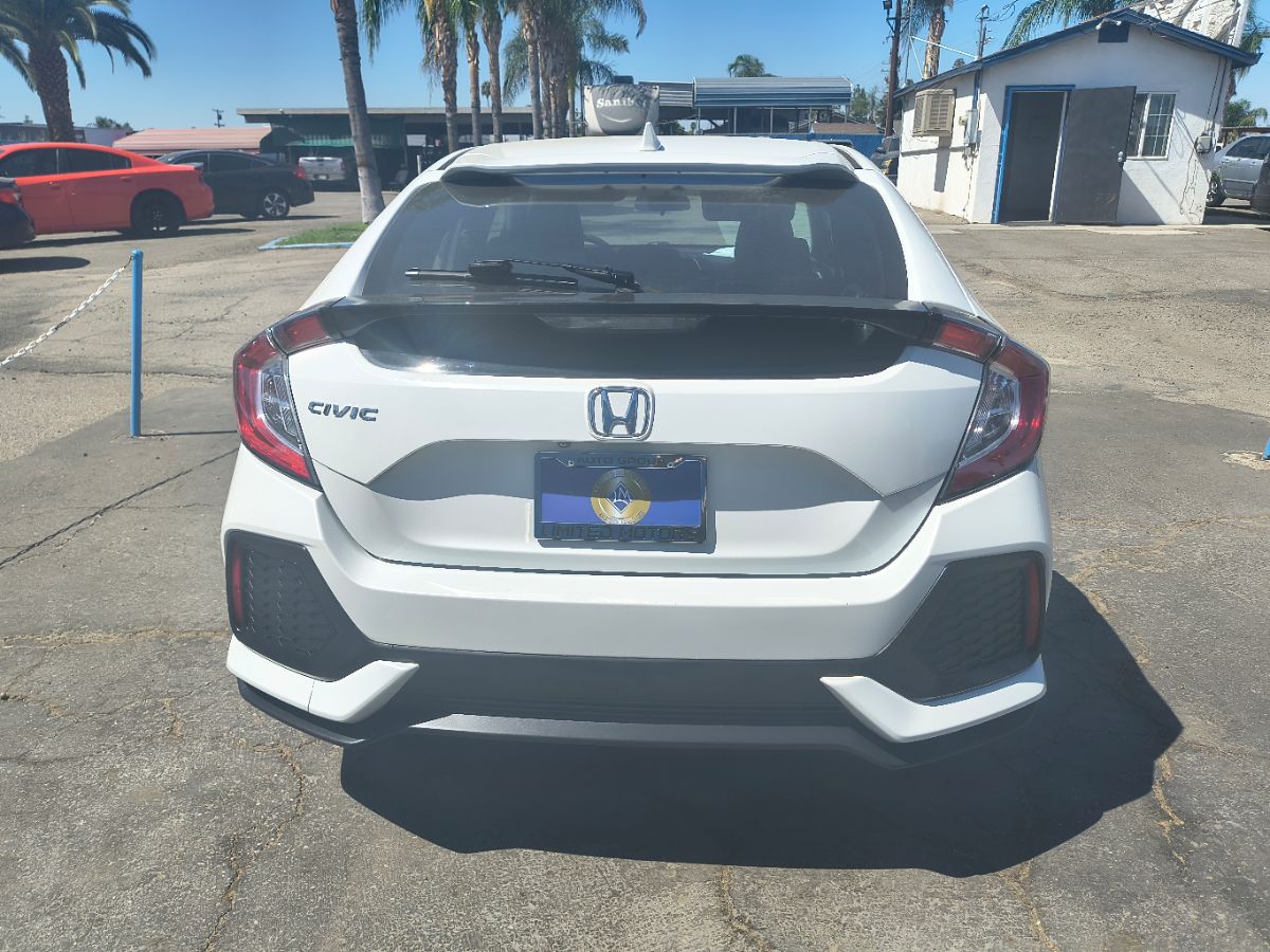 2019 Honda Civic Hatchback EX photo 4