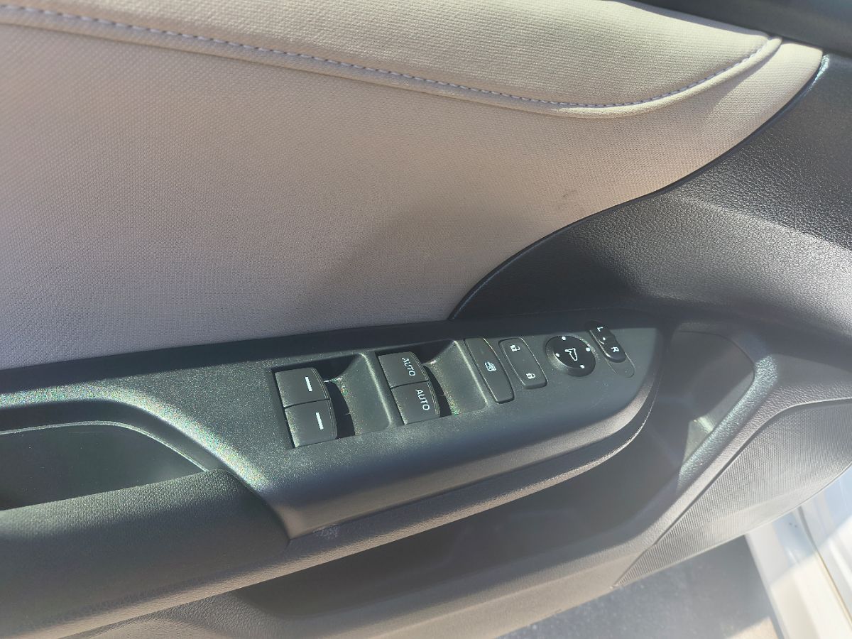2019 Honda Civic Hatchback EX photo 26