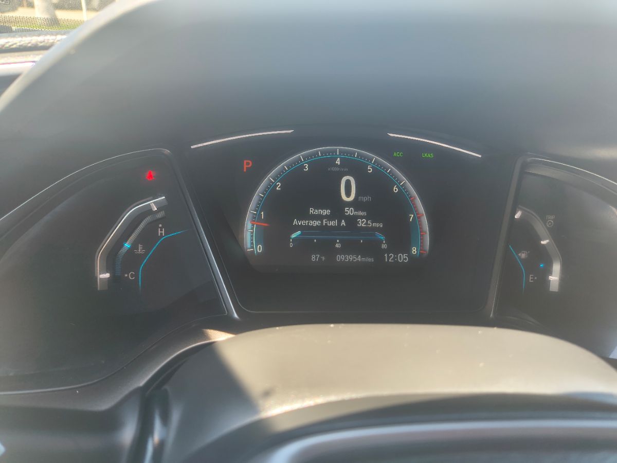 2019 Honda Civic Hatchback EX photo 14