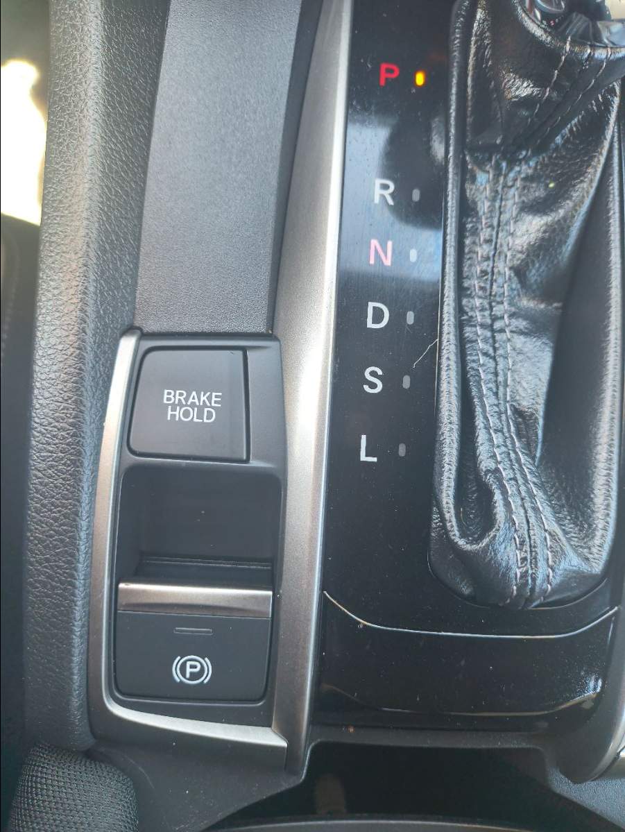 2019 Honda Civic Hatchback EX photo 16