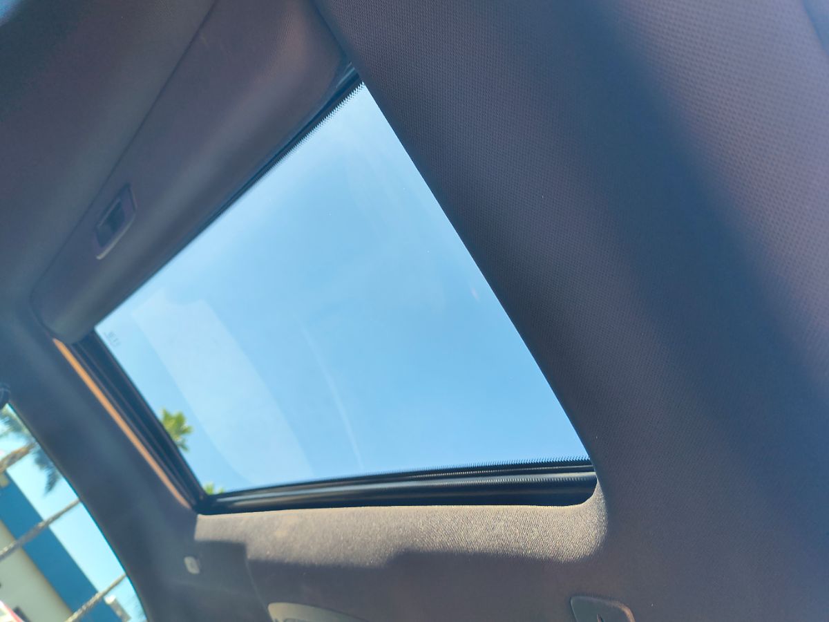 2018 Infiniti Q60 3.0t Luxe photo 18