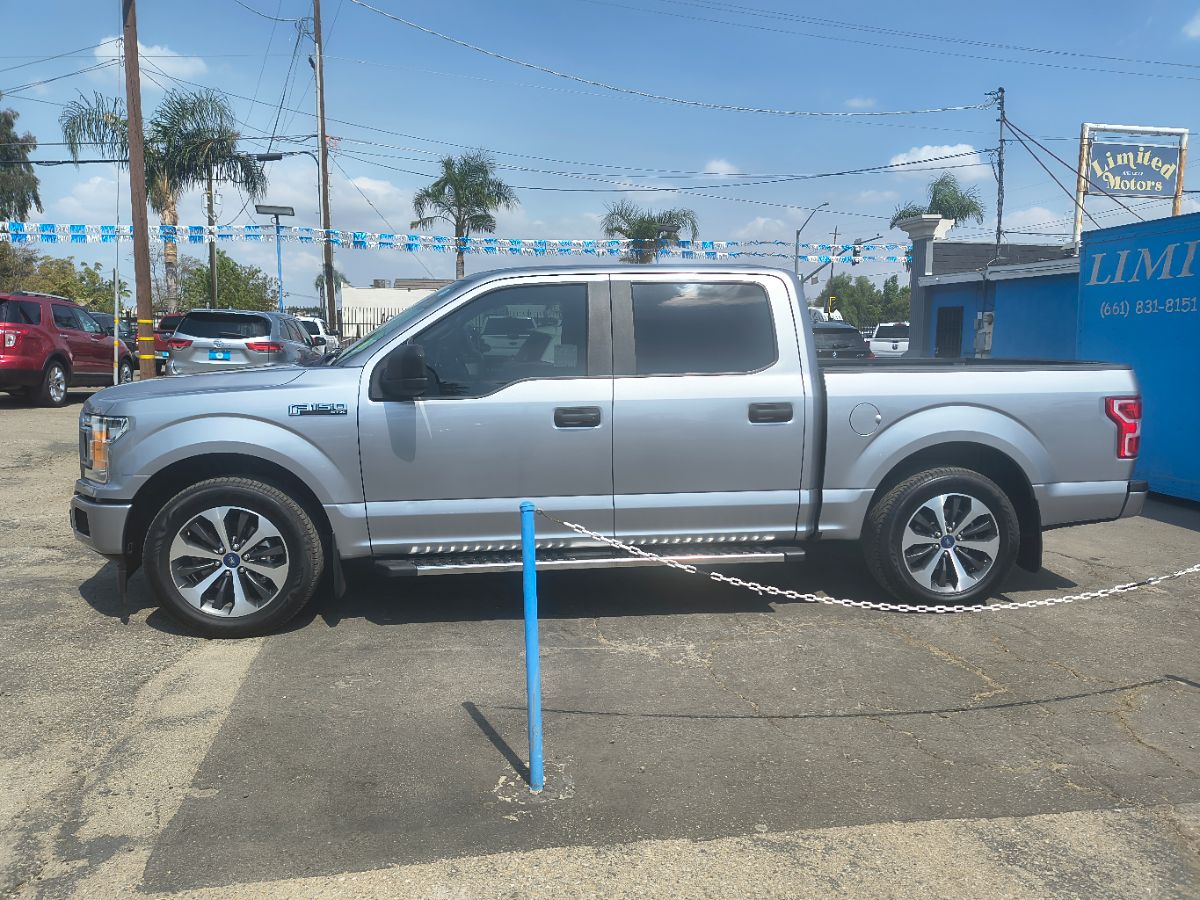2020 Ford F-150 XL photo 4
