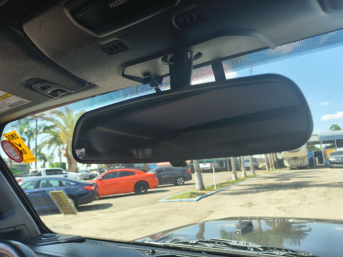 2018 Jeep Wrangler Unlimited Sport S photo 19
