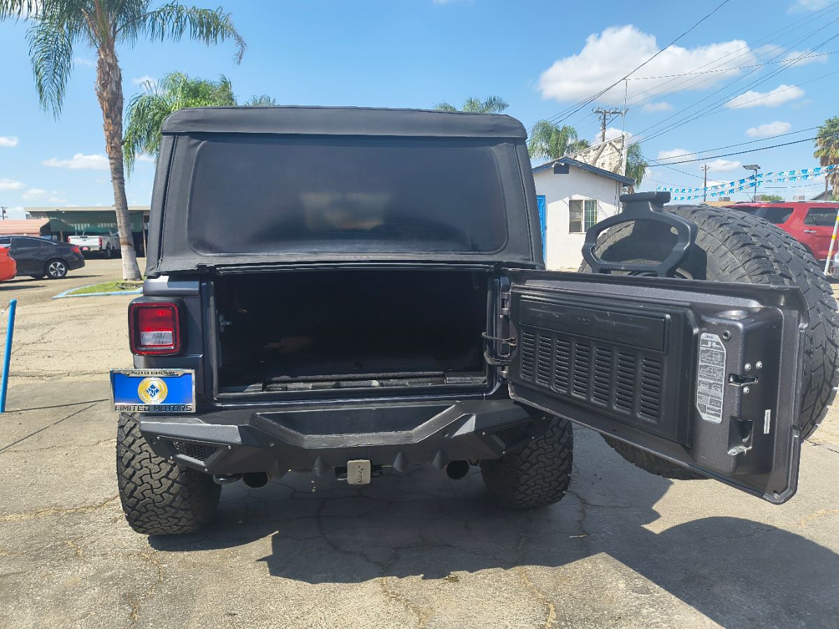 2018 Jeep Wrangler Unlimited Sport S photo 24