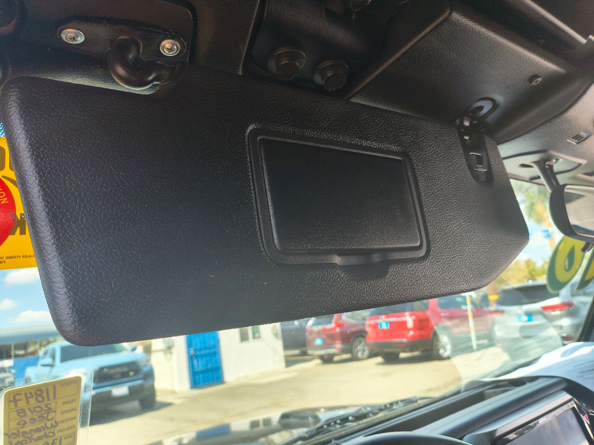 2018 Jeep Wrangler Unlimited Sport S photo 20