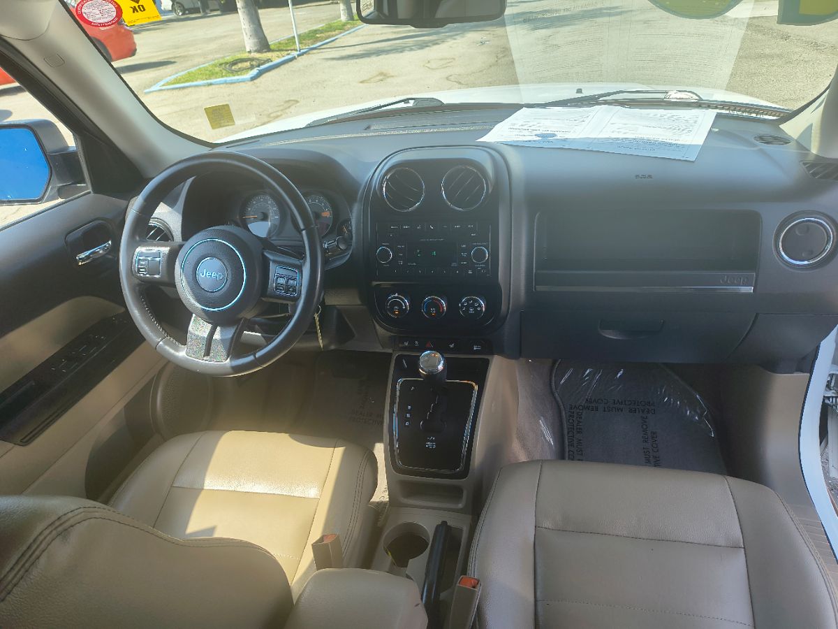 2016 Jeep Patriot High Altitude Altitude Edition photo 6