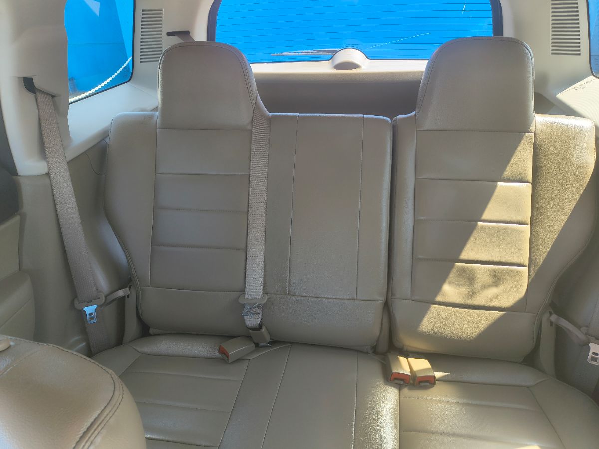 2016 Jeep Patriot High Altitude Altitude Edition photo 14