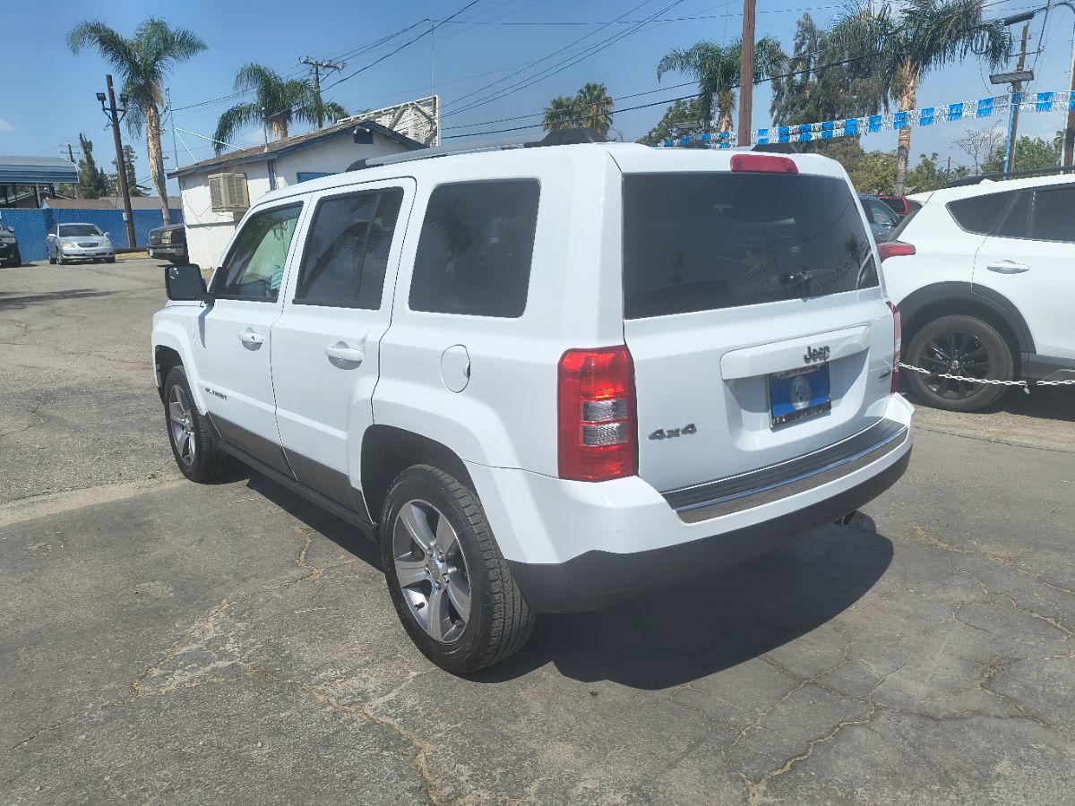 2016 Jeep Patriot High Altitude Altitude Edition photo 3