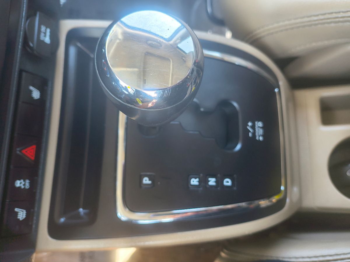 2016 Jeep Patriot High Altitude Altitude Edition photo 15