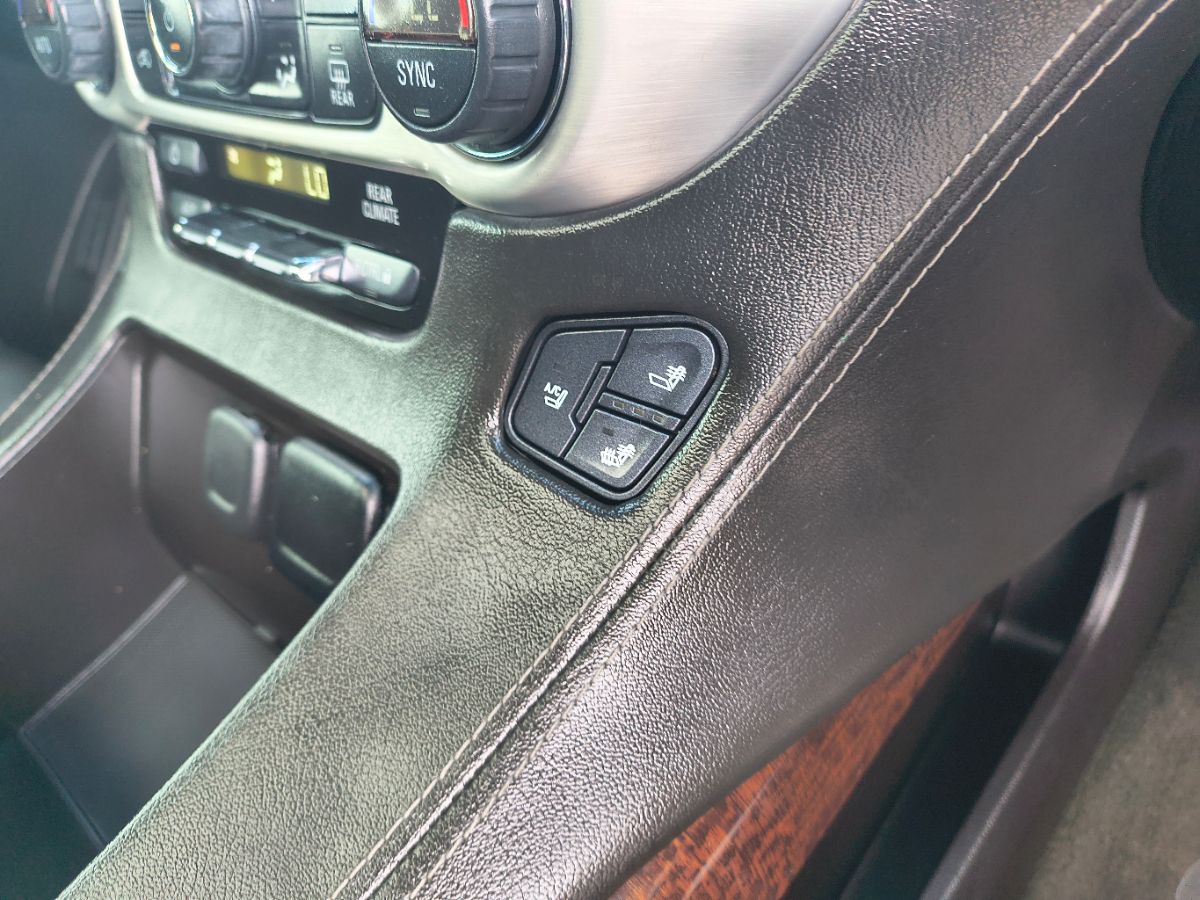 2015 Gmc Yukon SLT photo 13