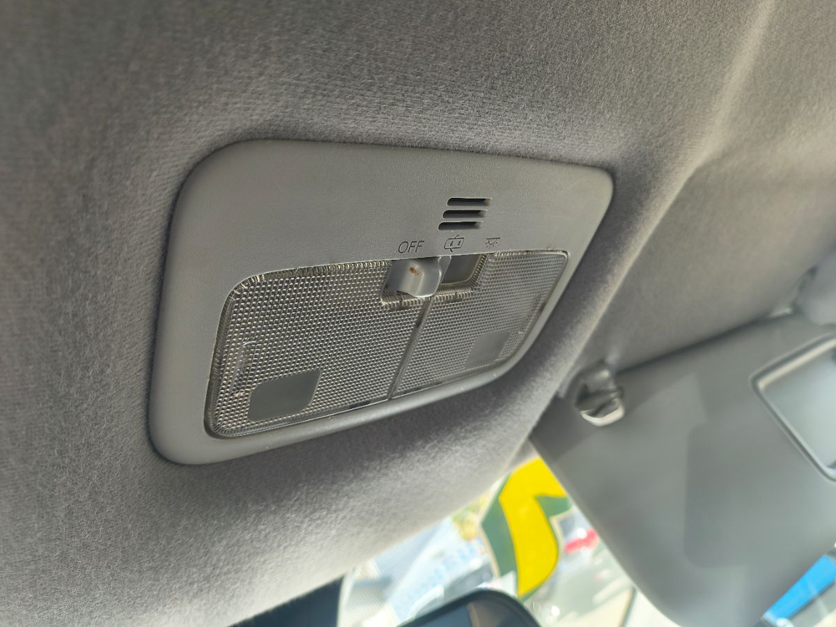 2017 Toyota Corolla L - Photo 21
