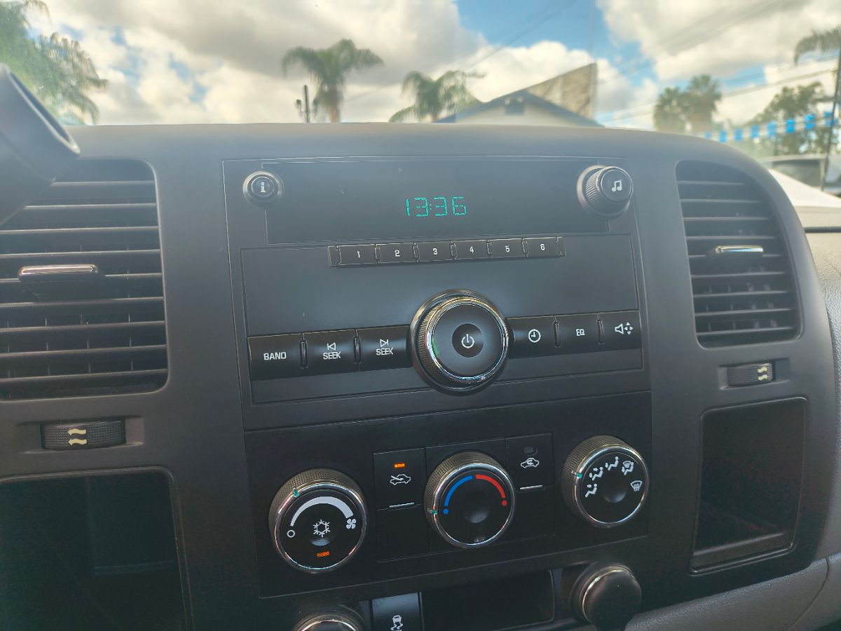 2013 GMC Sierra 1500 Work Truck - Photo 11