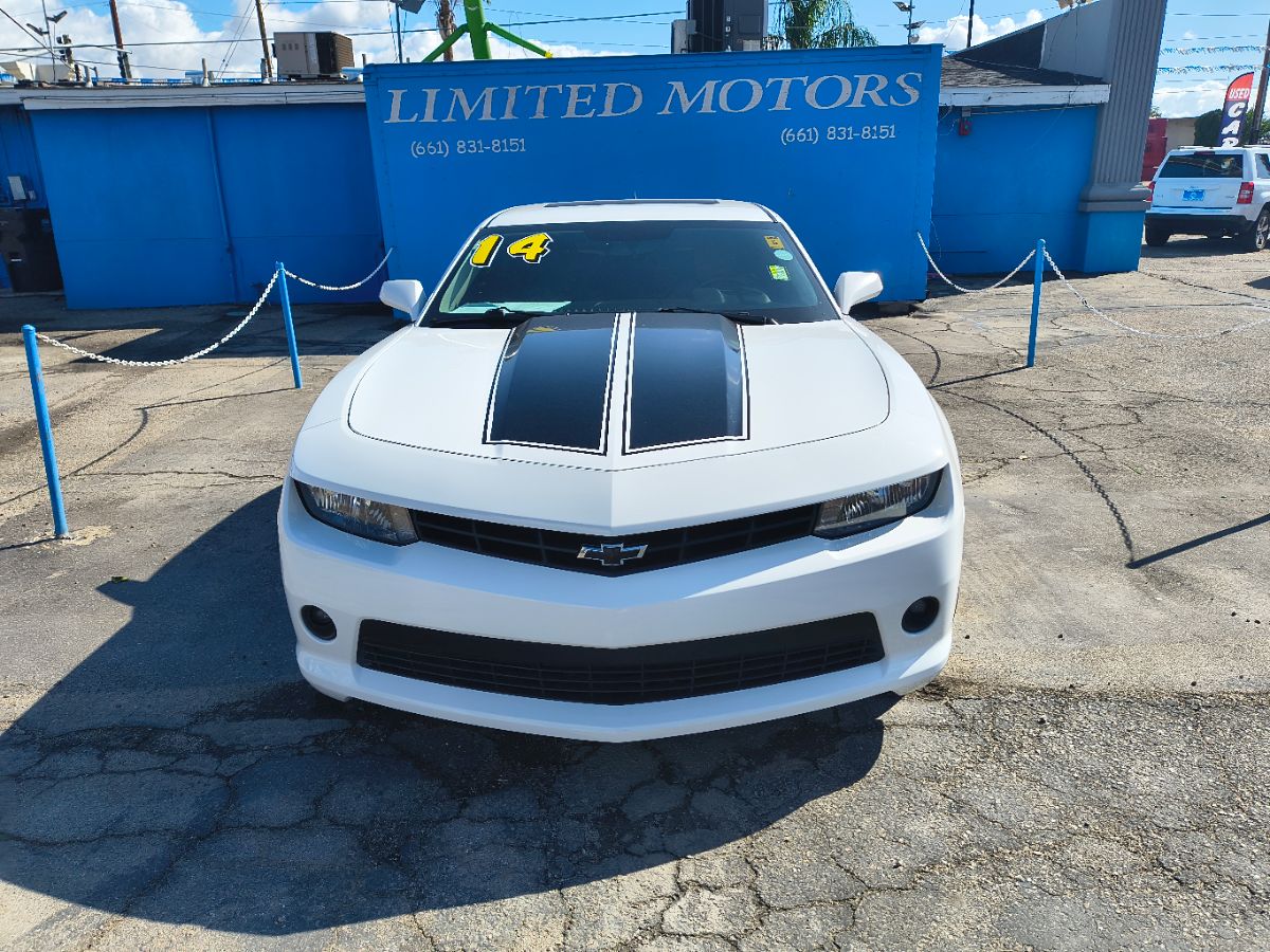 2014 Chevrolet Camaro photo 2
