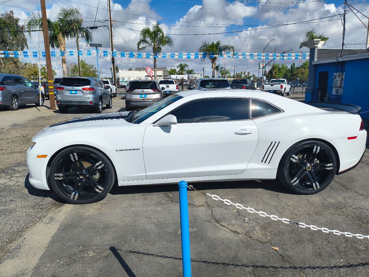 2014 Chevrolet Camaro photo 4