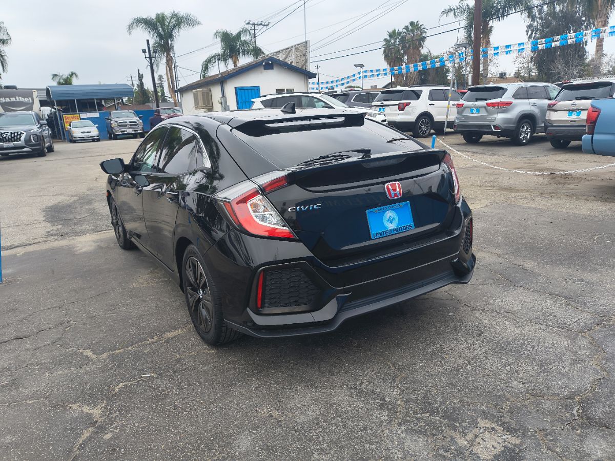 2018 Honda Civic Hatchback EX photo 3