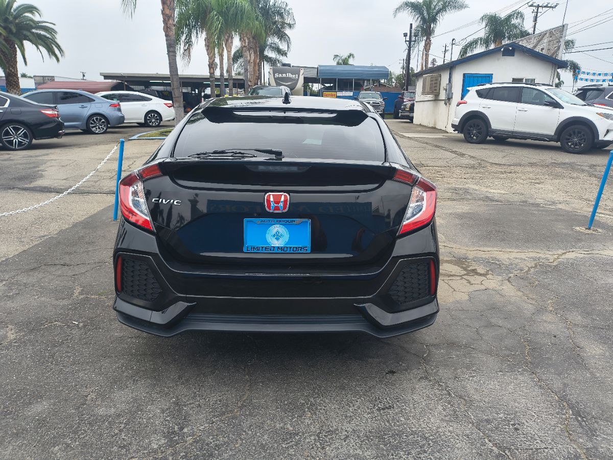 2018 Honda Civic Hatchback EX photo 4