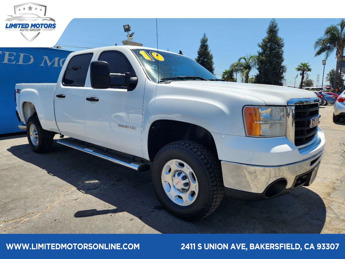 2010 GMC Sierra 4WD Crew Cab 6.5ft SLE's photo