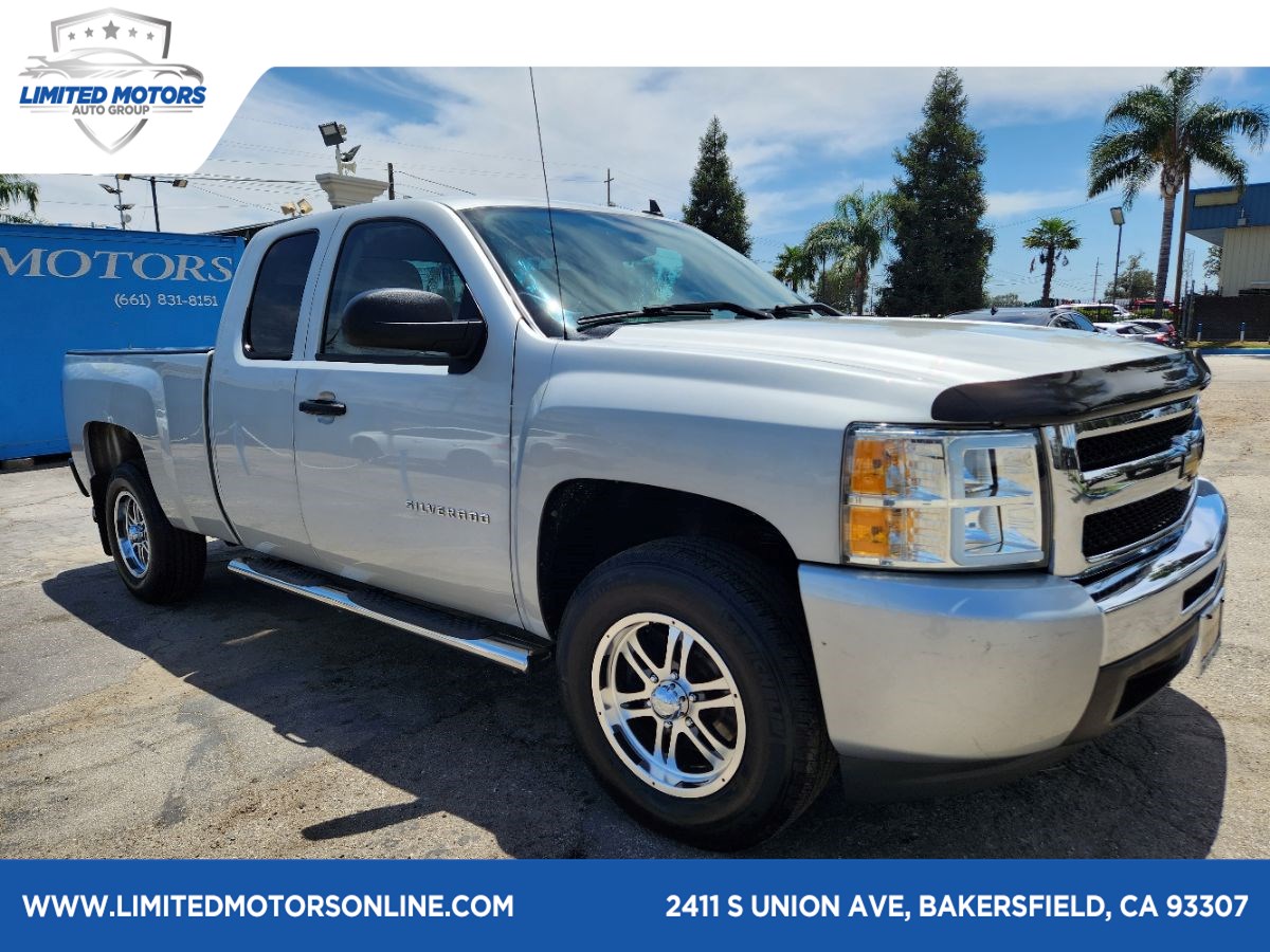 2010 Chevrolet Silverado 1500 LT Extended Cab LWB's photo