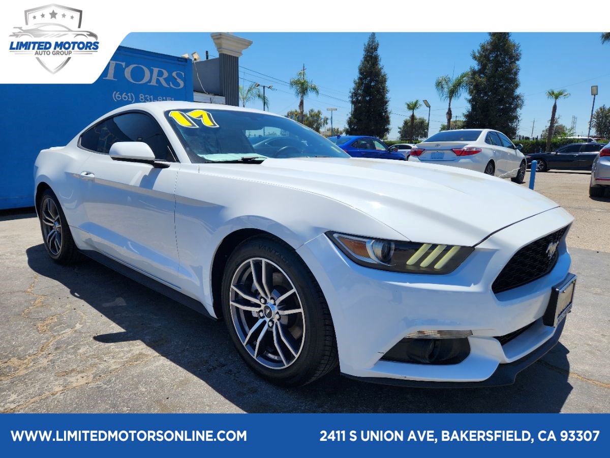 2017 Ford Mustang EcoBoost Coupe RWD   