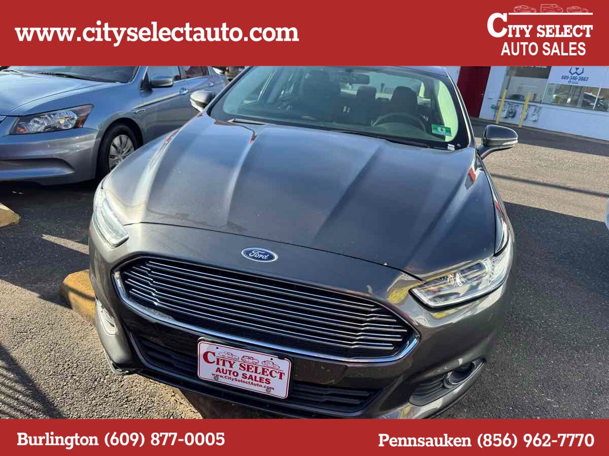 2015 Ford Fusion SE