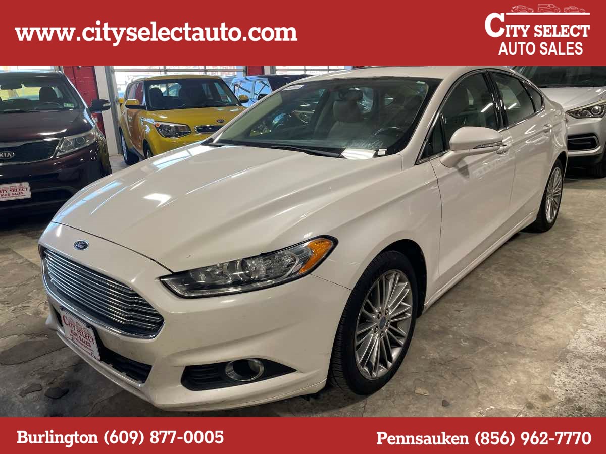 2013 Ford Fusion SE