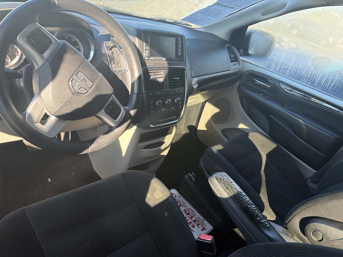 2017 Dodge Grand Caravan SE - Photo 3