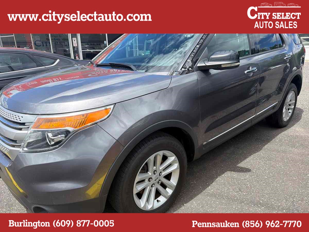 2013 Ford Explorer XLT 4x4's photo
