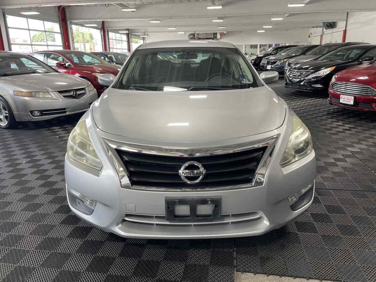 2013 Nissan Altima Sedan S - Photo 2