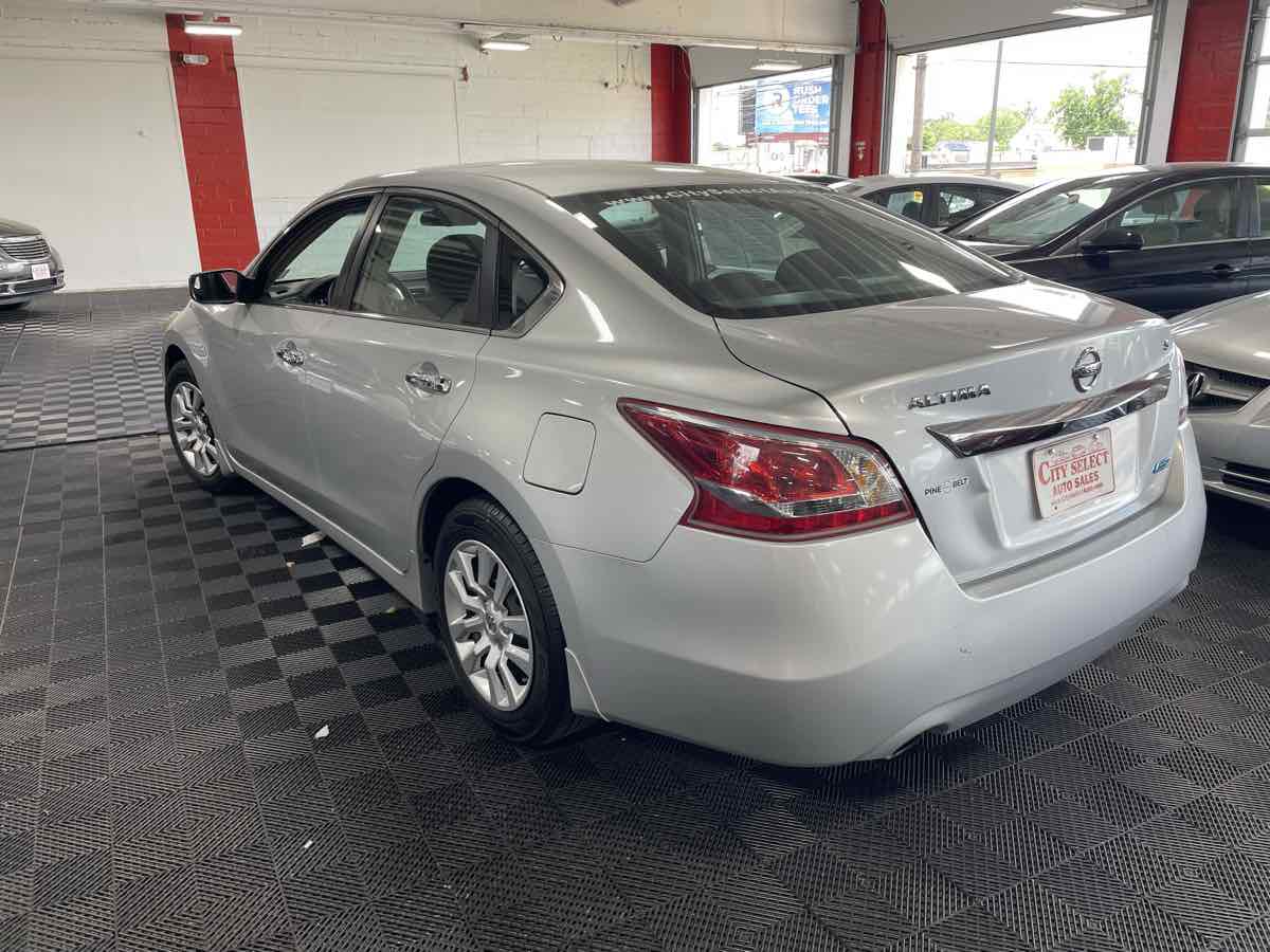 2013 Nissan Altima Sedan S - Photo 3