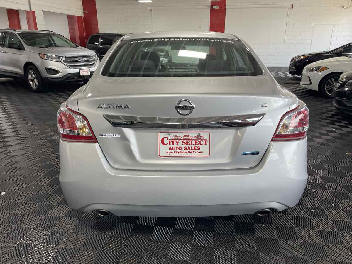2013 Nissan Altima Sedan S - Photo 5