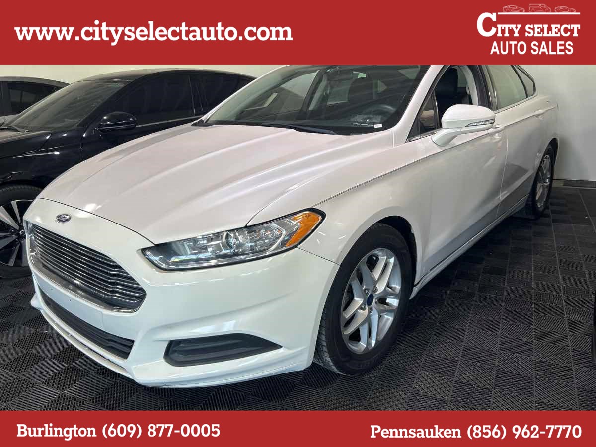 2015 Ford Fusion SE