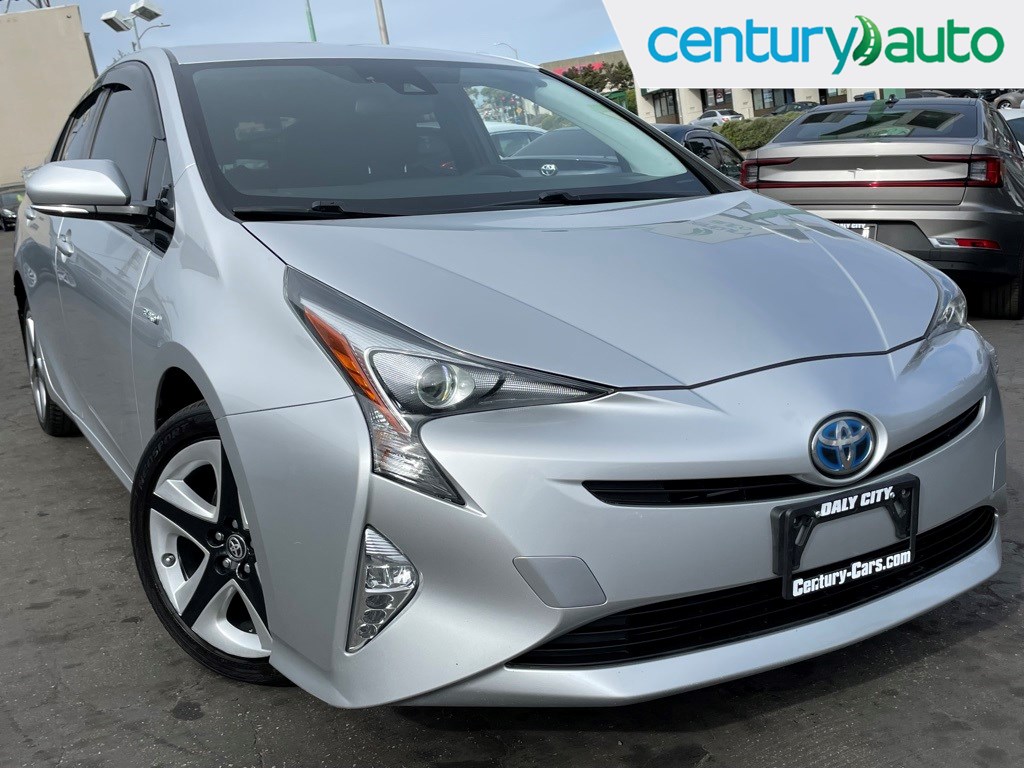 2016 Toyota Prius Three Touring