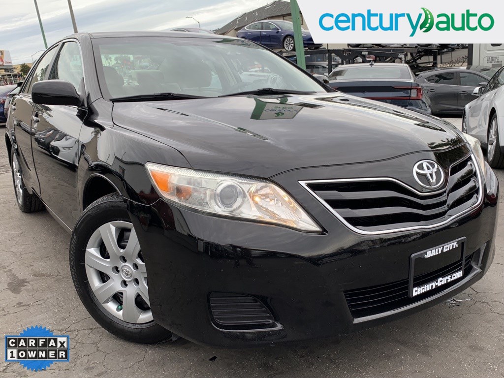 2011 Toyota Camry LE