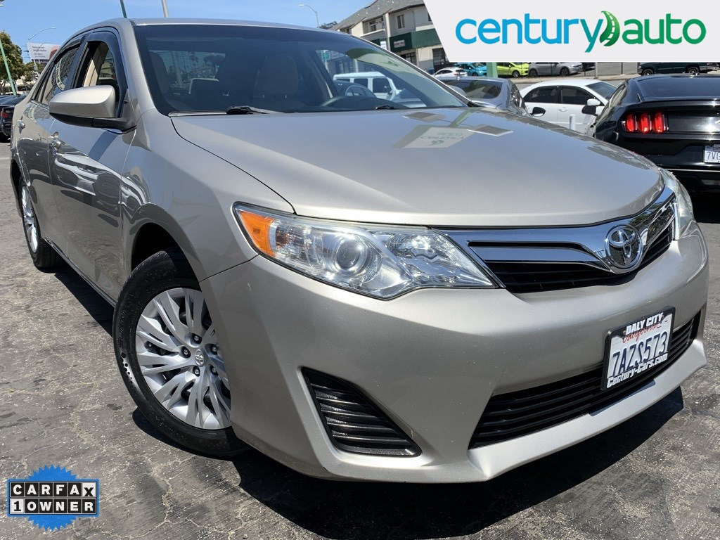 2014 Toyota Camry LE