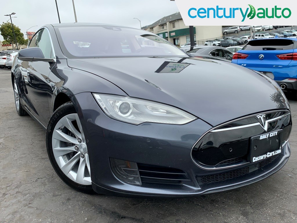 2016 Tesla Model S 70D