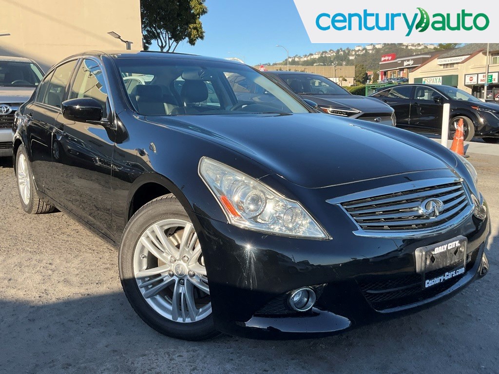 2011 INFINITI G25 Sedan Journey