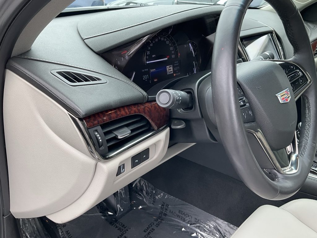 2017 Cadillac ATS Luxury photo 16