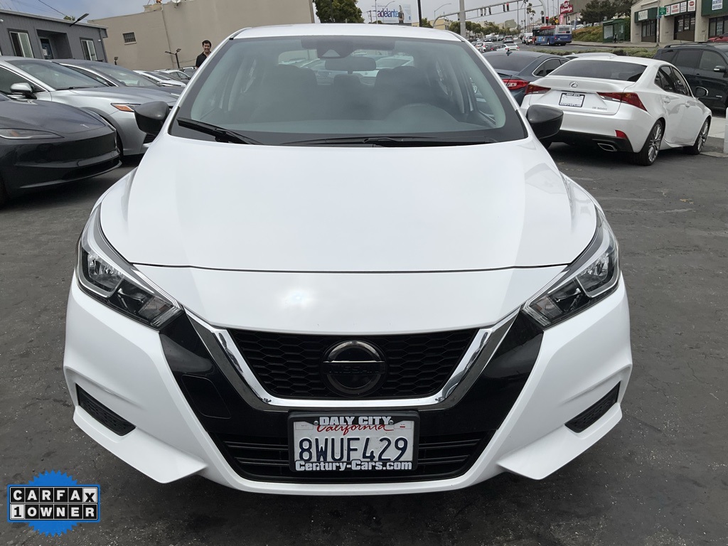 2021 Nissan Versa S photo 2