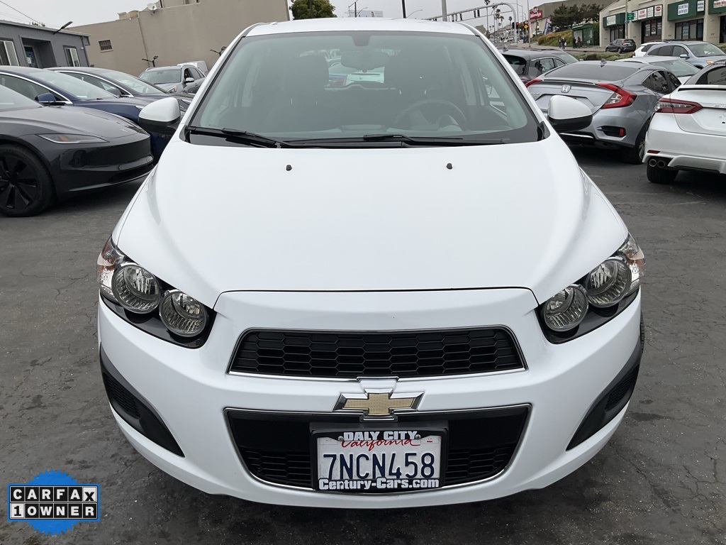 2015 Chevrolet Sonic LT photo 2