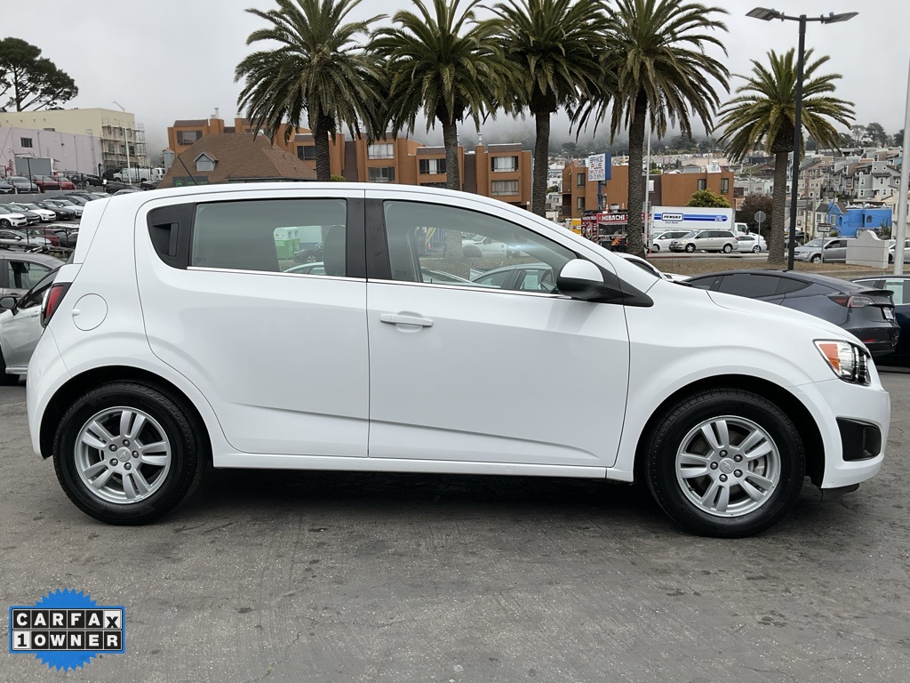 2015 Chevrolet Sonic LT photo 3
