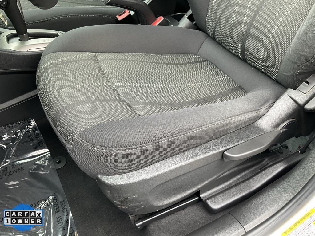 2015 Chevrolet Sonic LT photo 14
