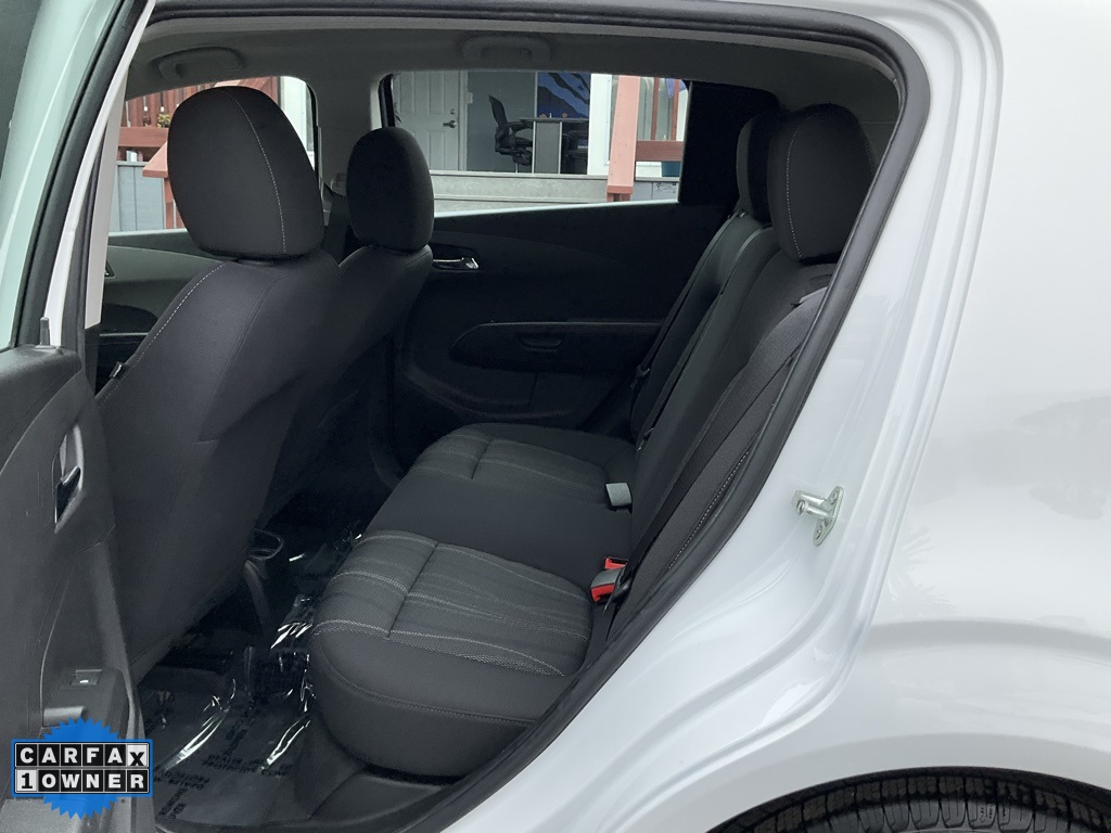 2015 Chevrolet Sonic LT photo 21