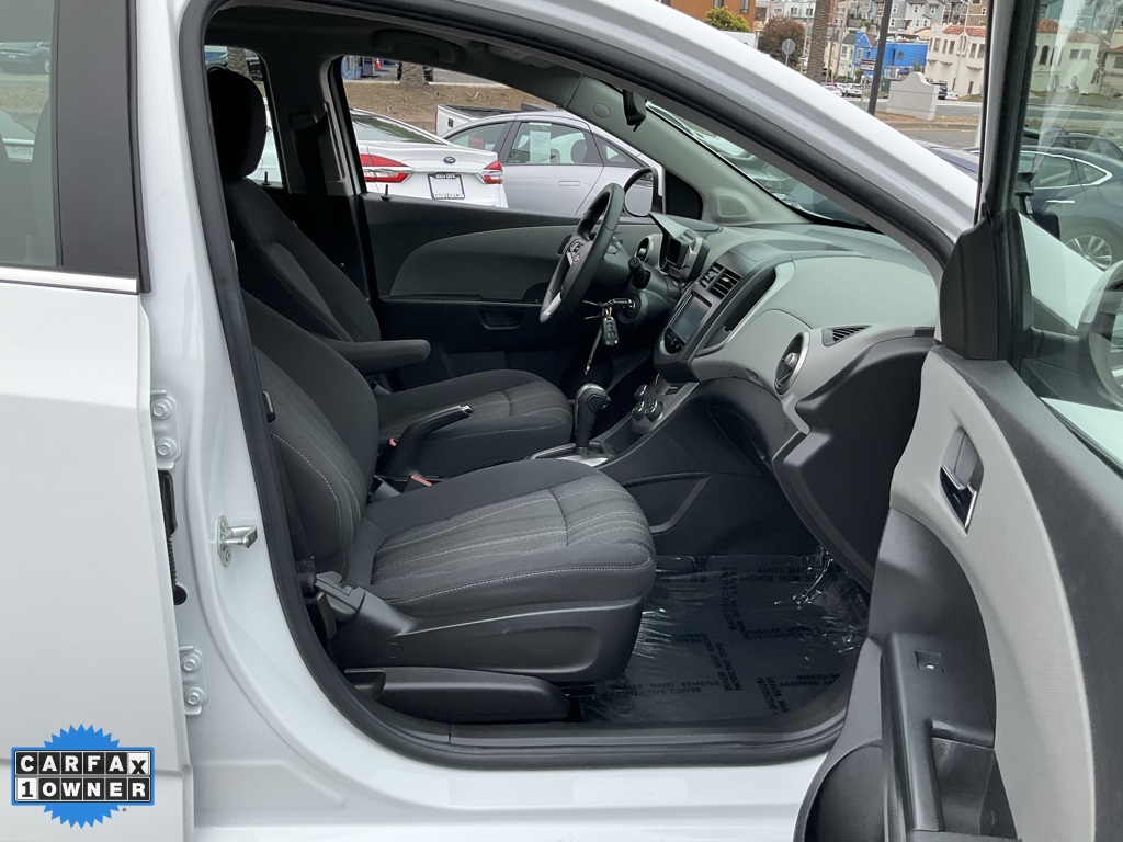 2015 Chevrolet Sonic LT photo 50