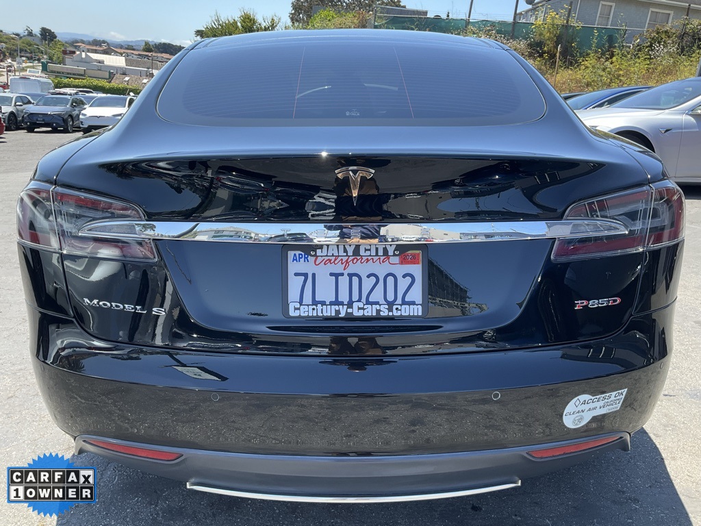 2015 Tesla Model S P85D photo 4