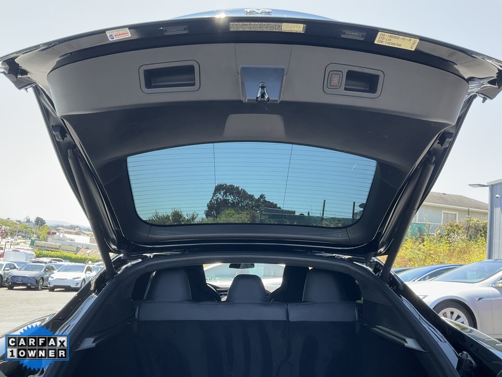 2015 Tesla Model S P85D photo 9