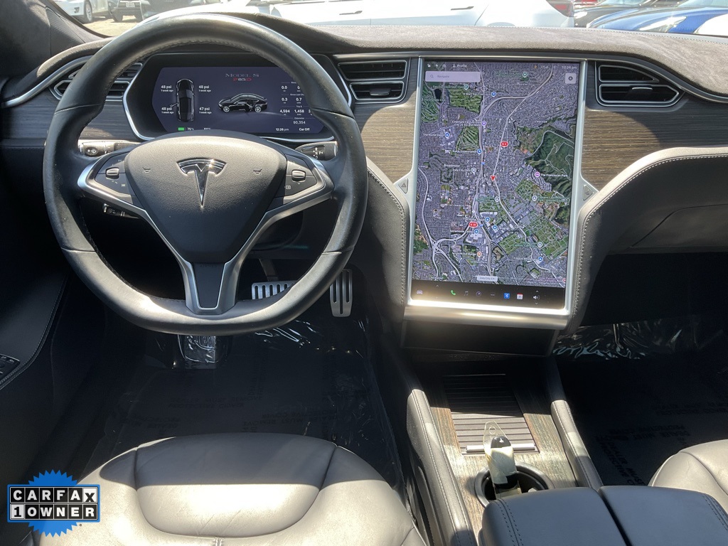 2015 Tesla Model S P85D photo 32